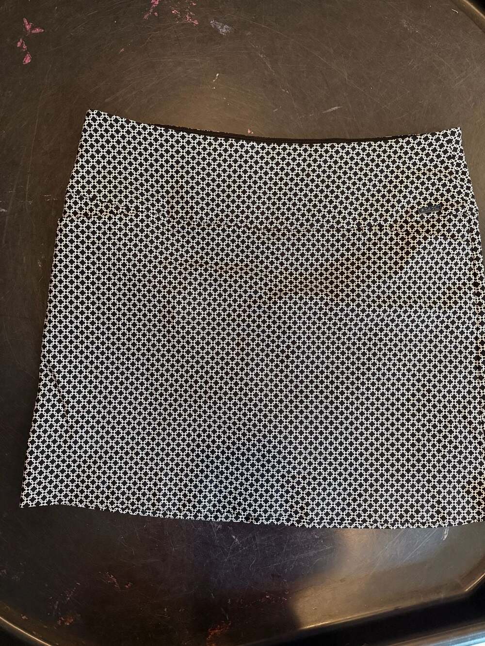 S.C. & Co. Black and White Geometric Print Skort XXL
